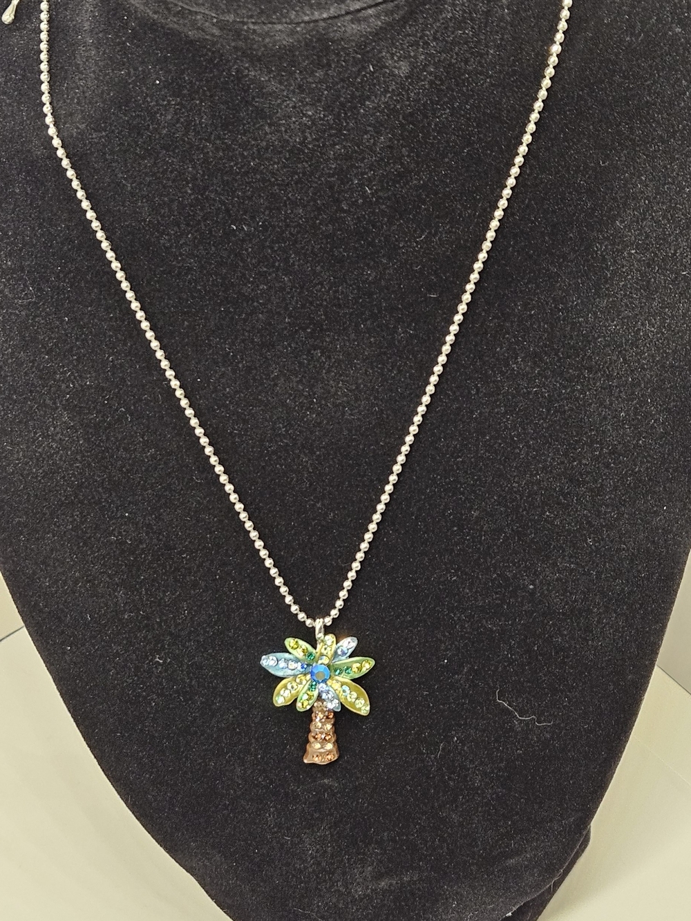 Cookie Lee Crystal Palm Tree Pendant Necklace Silver Tone